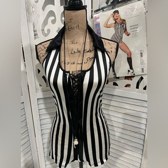 Be Wicked Costume Collection Referee Romper - Picture 3 of 9